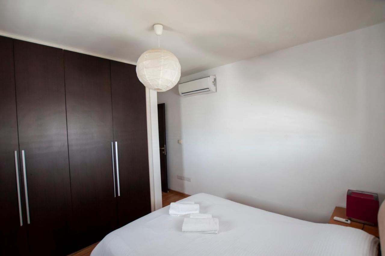 Glabur Stays - The Executive 2 Bdr - Nicosia City, Free Parking & Wifi, Welcomes You!!! Nicósia Exterior foto